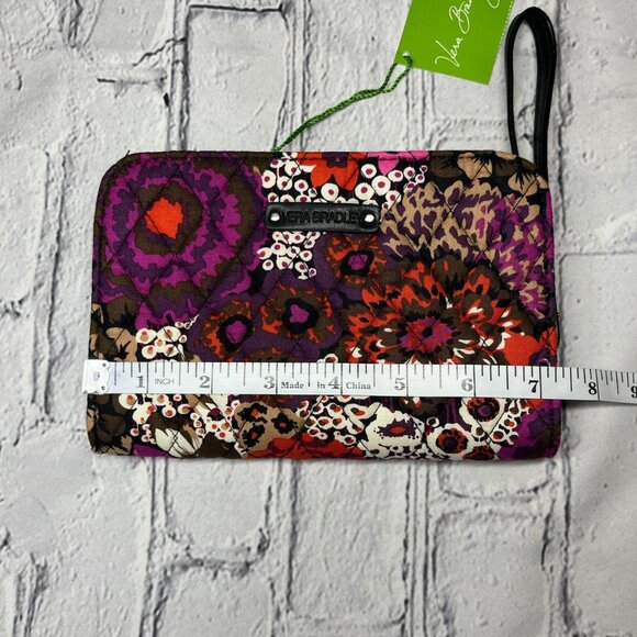 Vera Bradley zip around wristlet. Rosewood print. - Picture 5 of 7